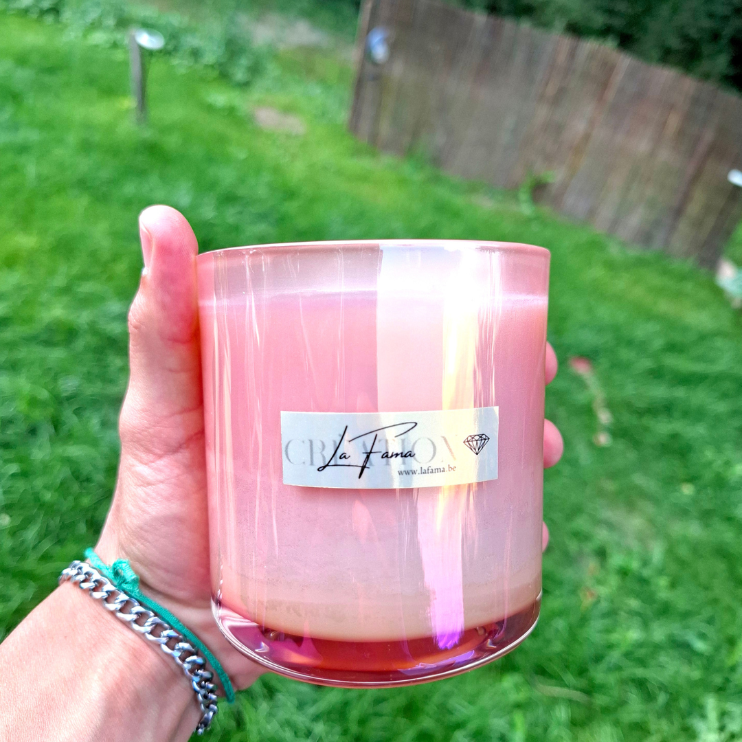 Nuance Rose Perlée – Bougie Parfumée Pomme d'Amour