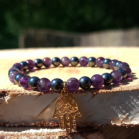 Équilibre Sacré – Bracelet Améthyste, Hématite & Main de Fatma Dorée
