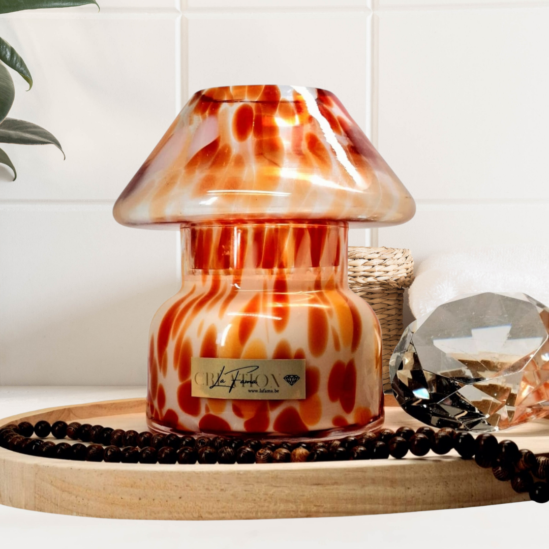 L’Éclaireuse Orange - Bougie Parfumée ''Bois de Santal''