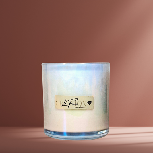 Nuance Blanche Perlée – Bougie Parfumée Iris & Jasmin